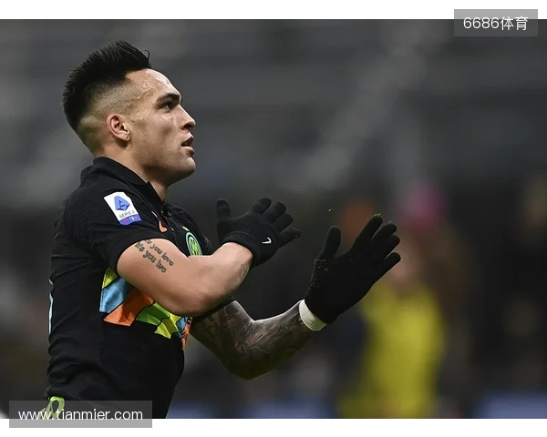 法尔克:曼城有意科隆前锋赛义德-马拉,巴黎和国米也在关注 法尔克:曼城有意科隆前锋赛义德-马拉,巴黎和国米也在关注