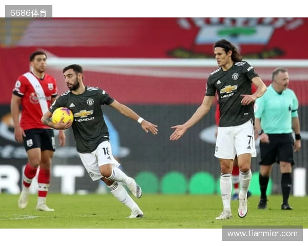 德天空:曼联正就AIK索尔纳16岁前锋菲林的转会展开实质性谈判 德天空:曼联正就AIK索尔纳16岁前锋菲林的转会展开实质性谈判